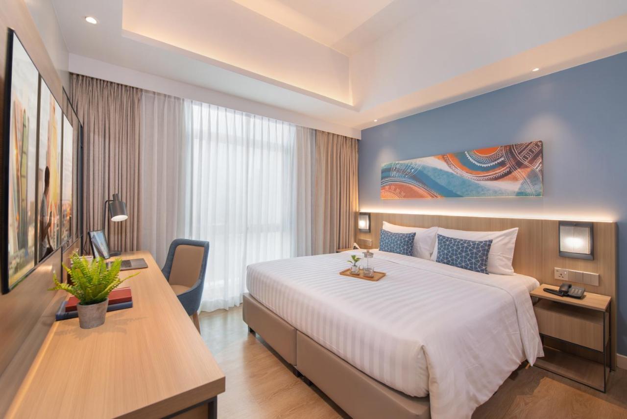 Citadines Roces Quezon City Exterior photo